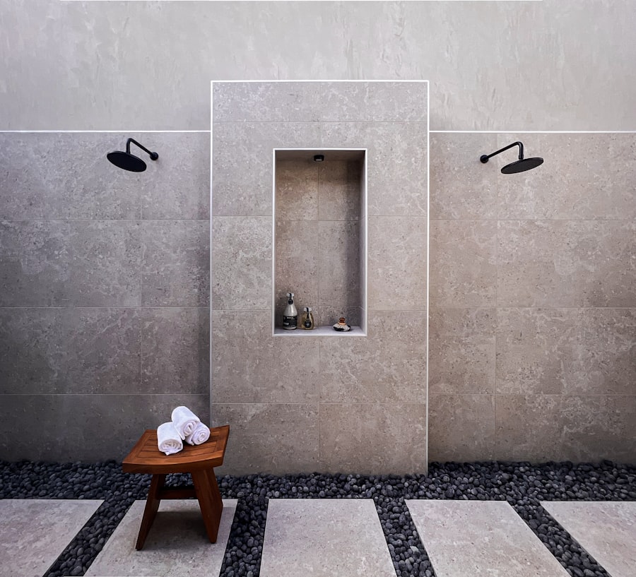 Spa · Naturstein anthrazit